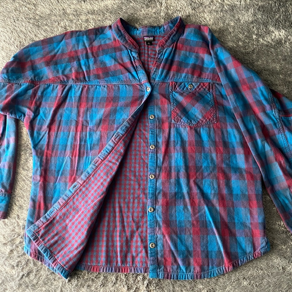 Blue/Red Patagonia Flannel - Organic Cotton